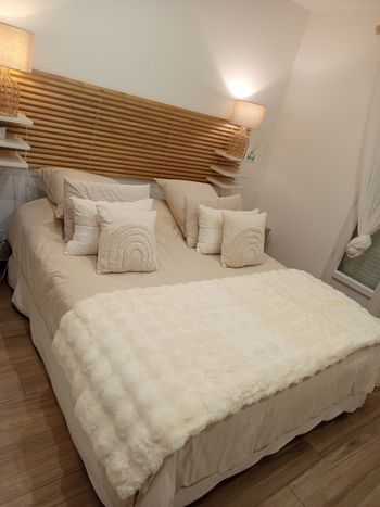 Plaid doux effet fausse fourrure blanc cassé crème 150 x 200 cm neuf