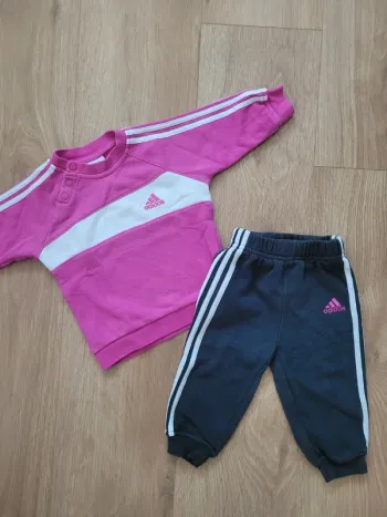 Ensemble 2 pièces survêtement Adidas 6 mois