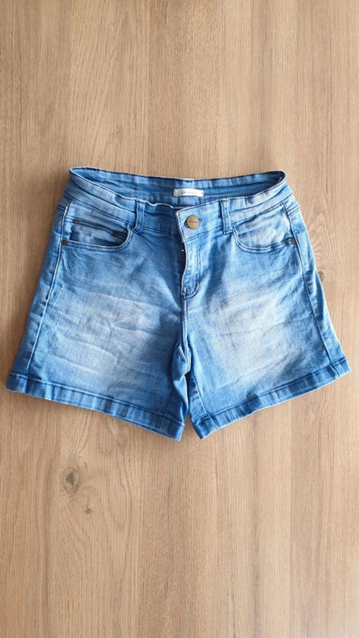 Short délavé bleu, taille 36, Promod