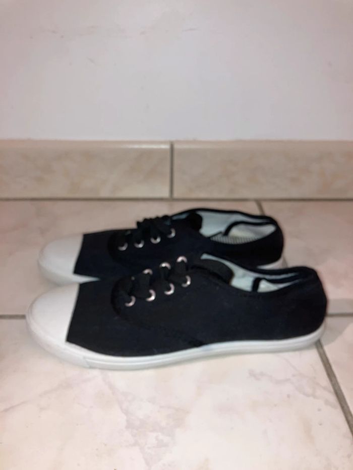 chaussures noires - photo numéro 2