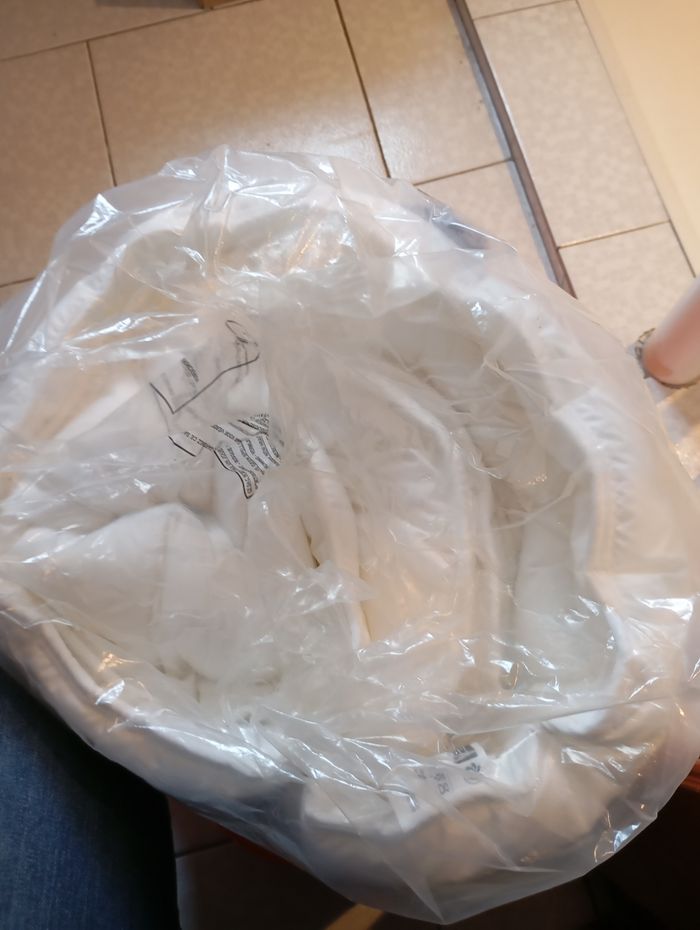 Couette hiver neuve jamais servit - photo numéro 2