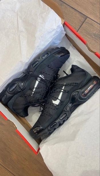 Nike tn utility noir 44