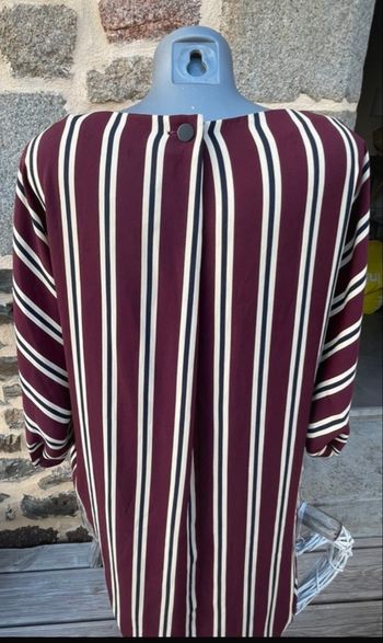 Robe bordeaux à rayure - Mango 