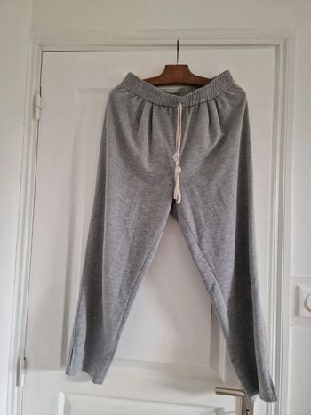 Pantalon bas de jogging gris avec noeud