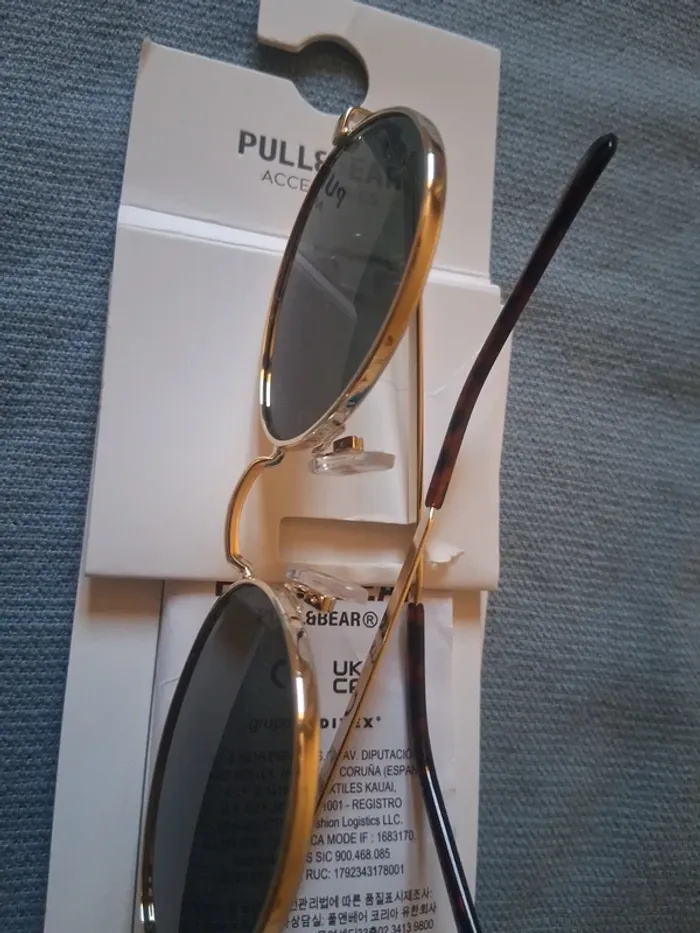 Lunette de soleil - photo numéro 5