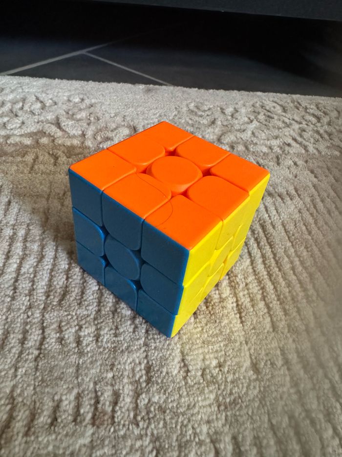 Rubik’s cube - photo numéro 2