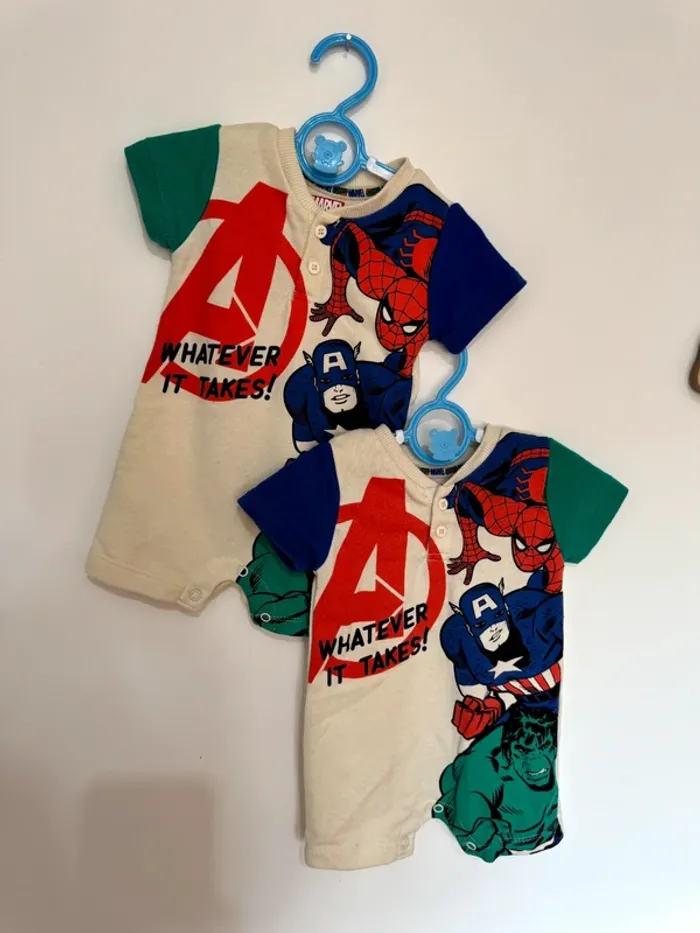 Lot de 2 combinaisons 3 mois barboteuses Avengers jumeaux - photo numéro 2