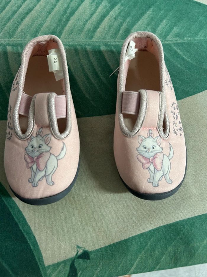 Chaussons Marie Disney aristochat taille 25