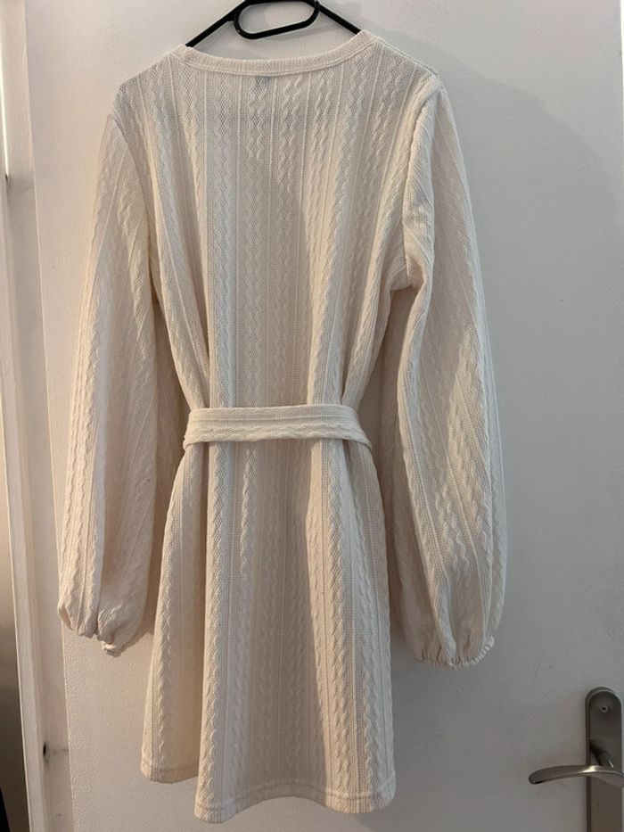 Robe pull crème taille L - photo numéro 4