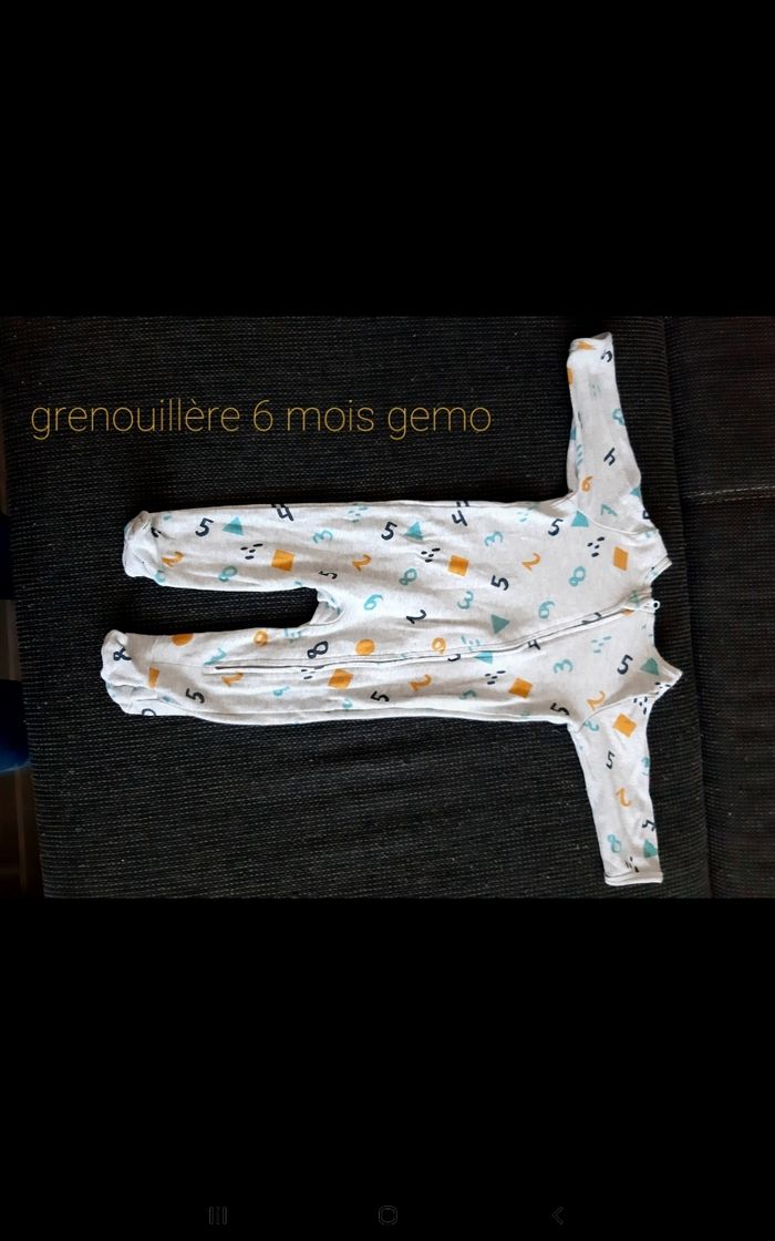 Grenouillère bébé