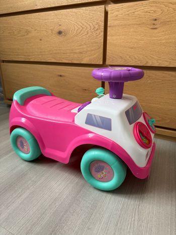 Porteur rose avec activités. T’mimi