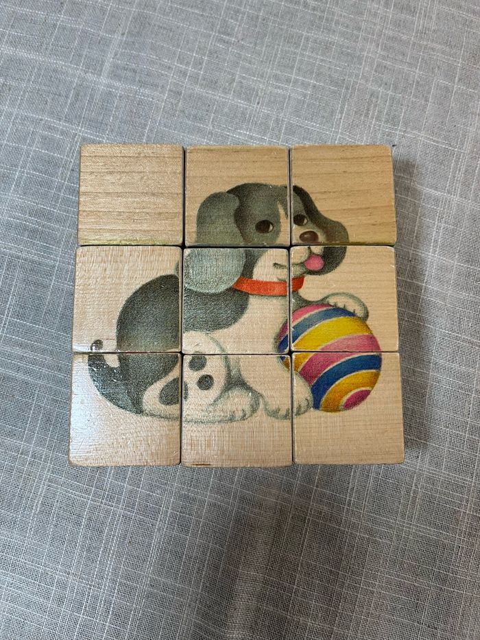 Cubes en bois vintage
