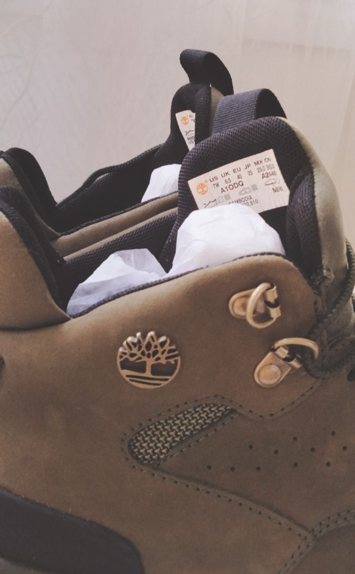 TIMBERLAND NEUVES TAILLE 40 - photo numéro 2