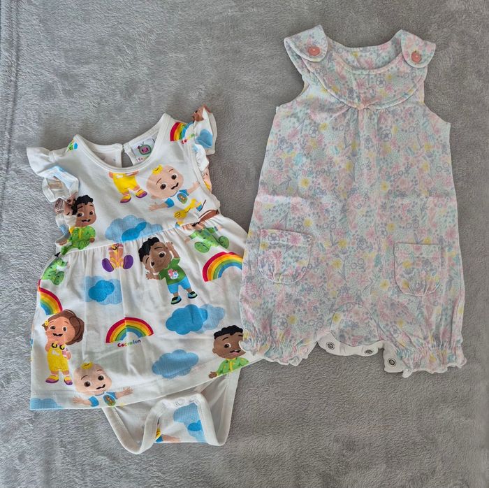 Vêtements bébé (1 a 6 mois) - photo numéro 10
