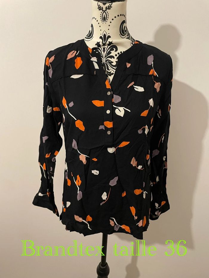 Blouse manche longue noir à motifs multicolore bouton col V neuf brandtex taille 36
