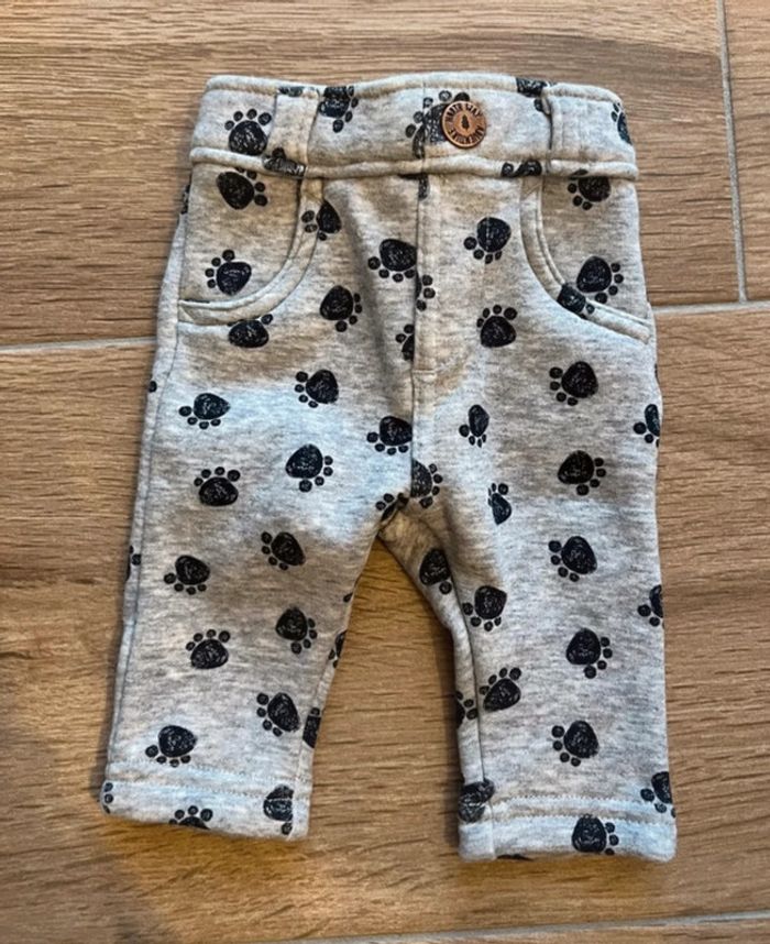 Lot vêtements/pyjamas bébé fille 1 mois - photo numéro 7