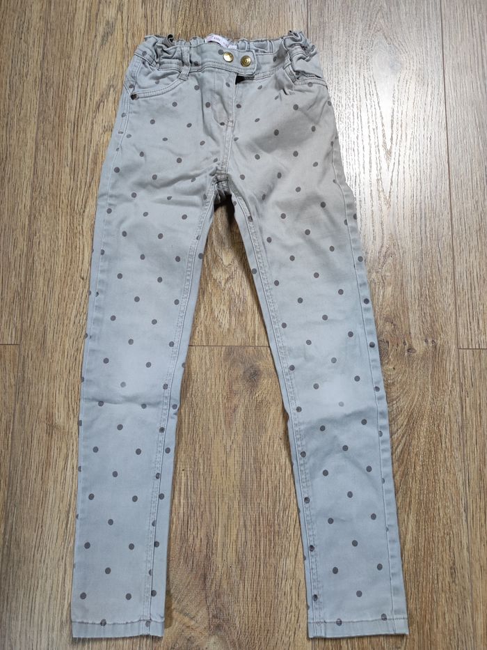 Jeans t.10 ans - photo numéro 1