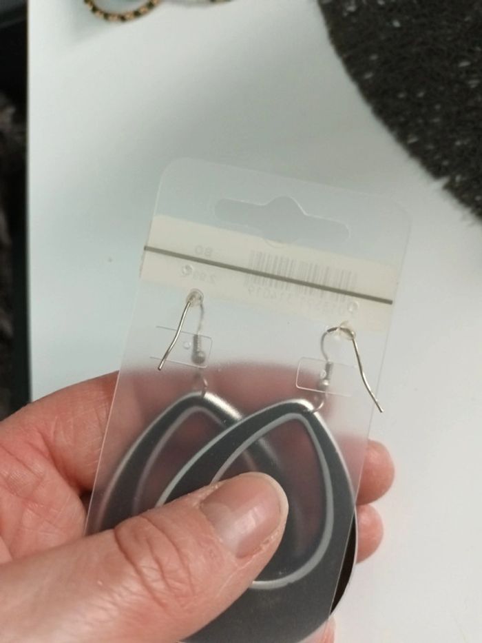 Boucle fantaisie marron argenté - photo numéro 3