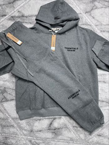 Essentials dark gray size L 
