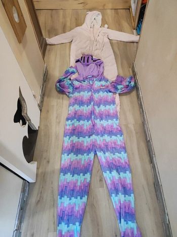 Idéal couturiere tissu a récupérer