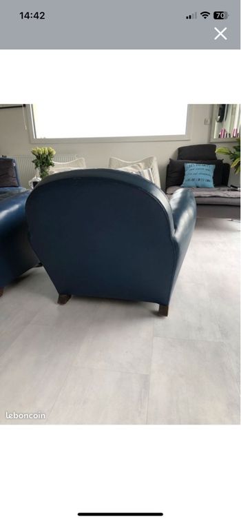 Fauteuil club bleu 