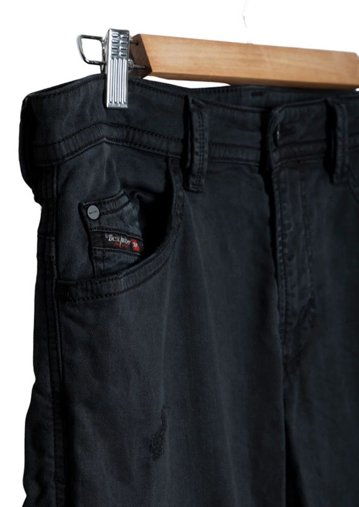 Jean gris foncée Diesel denim Taille 40 - photo numéro 3