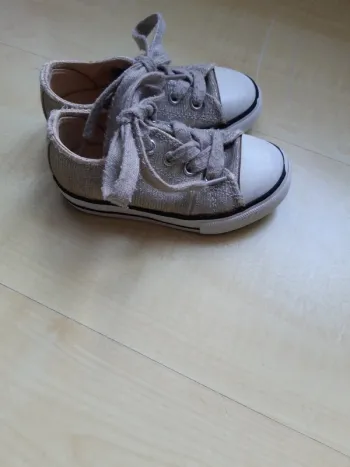 Baskets filles Victoria