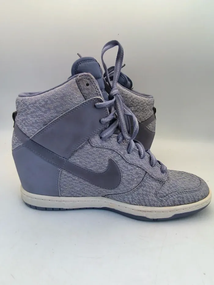 Baskets compensées femme Nike Dunk Sky high Taille 40