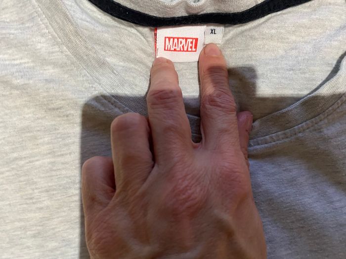 T-shirt black panthère marvel - photo numéro 3