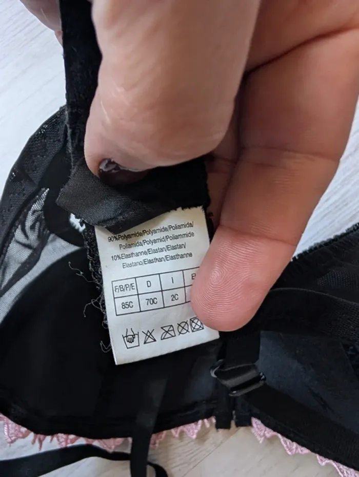 Soutien gorge 85C - photo numéro 4