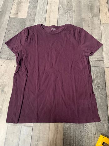 TEE shirt