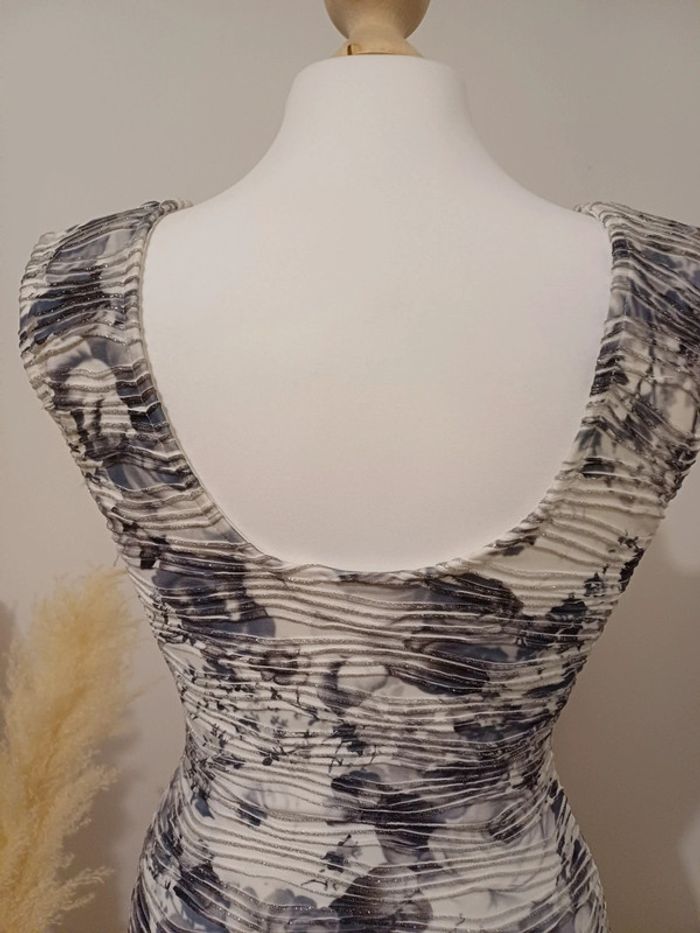 Robe moulante fleurie neuve Jane Norman taille XXS 32 - photo numéro 5