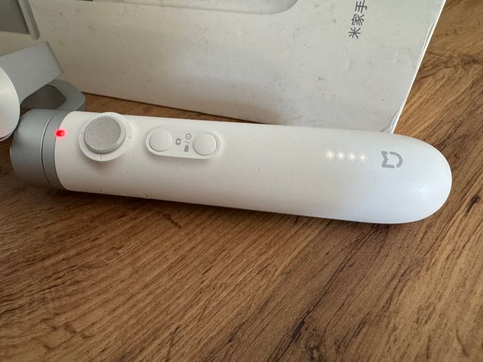 Stabilisateur Xiaomi pour téléphone - photo numéro 3