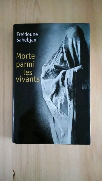 Morte pami les vivants