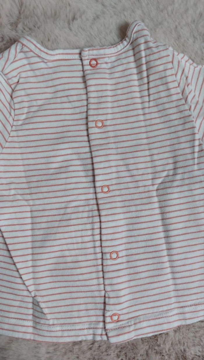 T-shirt "mon perit amour" TAO 6 mois - photo numéro 3