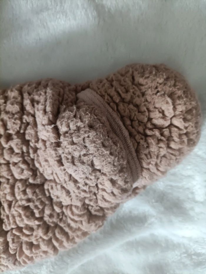 Pull capuche ourson (3 mois) - photo numéro 6