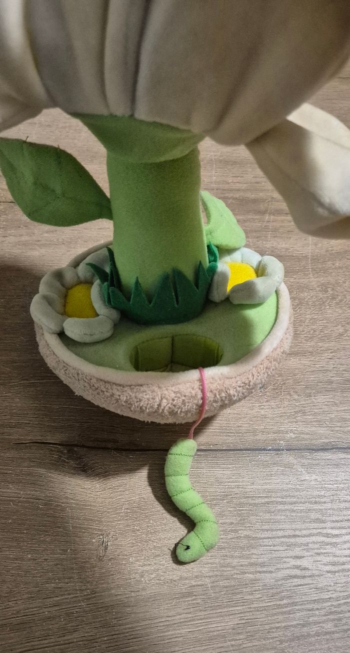 Culbuto d'activités fleur en tissus - photo numéro 6