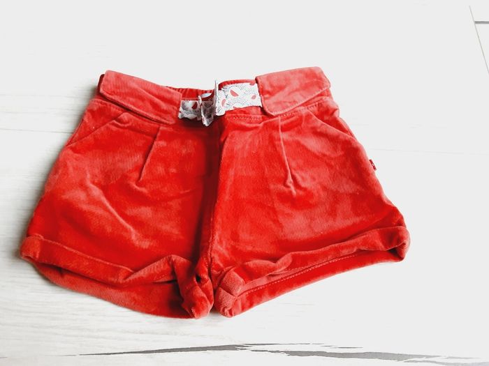 Vêtement bébé fille short velours rouge Obaïbi 6 mois