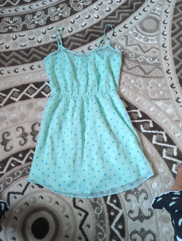 Robe dos nu