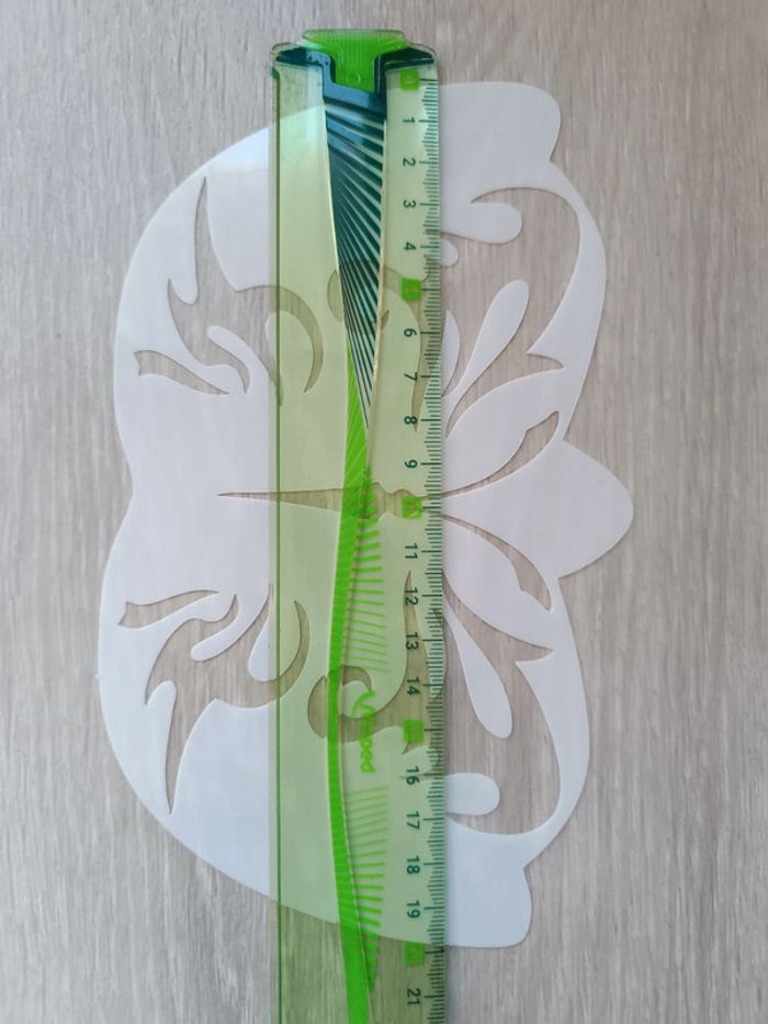 Masque pochoir enfant - photo numéro 2