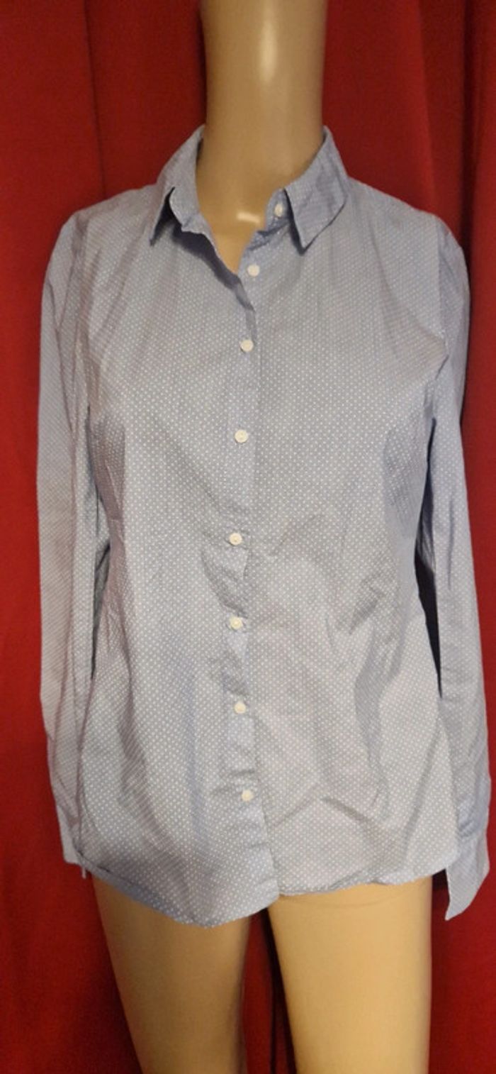 Jolie chemise bleu ciel taille S