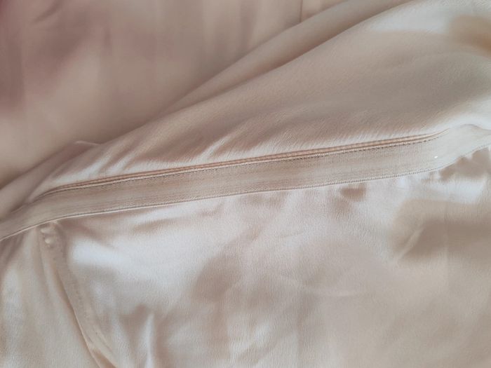 Robe cache coeur longue drapée - photo numéro 15