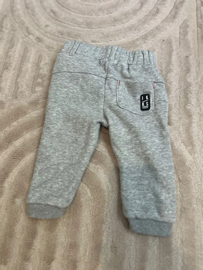 Jogging Ikks taille 6 mois - photo numéro 3