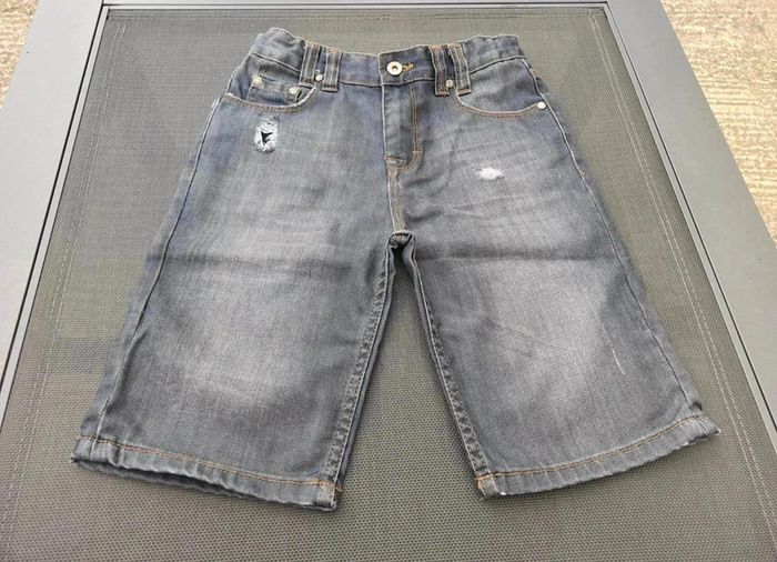 15 € Bermuda en jean Redskins 10 ans