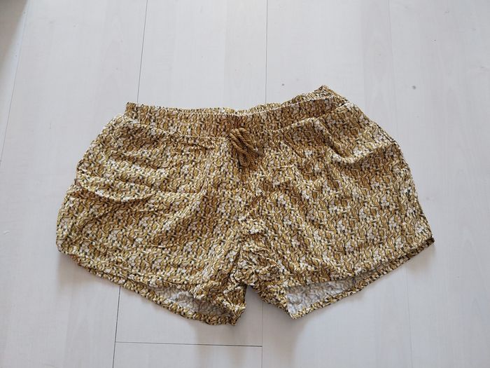 Short léger