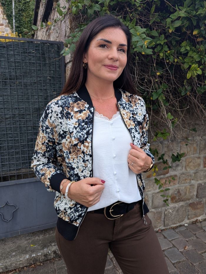 Bomber fluide Vannes couleurs automnales
Taille S/M - photo numéro 3