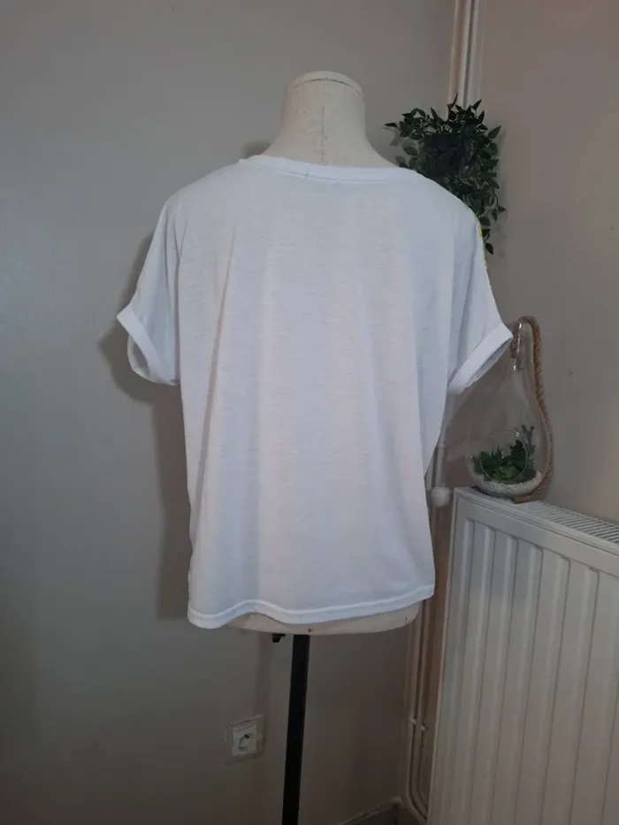 Tshirt ample T40-42 - photo numéro 3