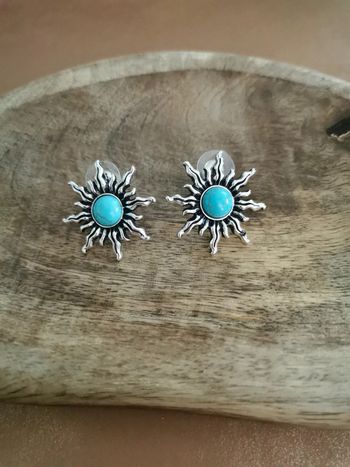 Boucles d'oreilles soleil turquoise et argenté