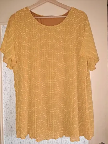 Blouse doublée femme jaune pois blanc tbe porté 1 fois étiquette coupée 50/52