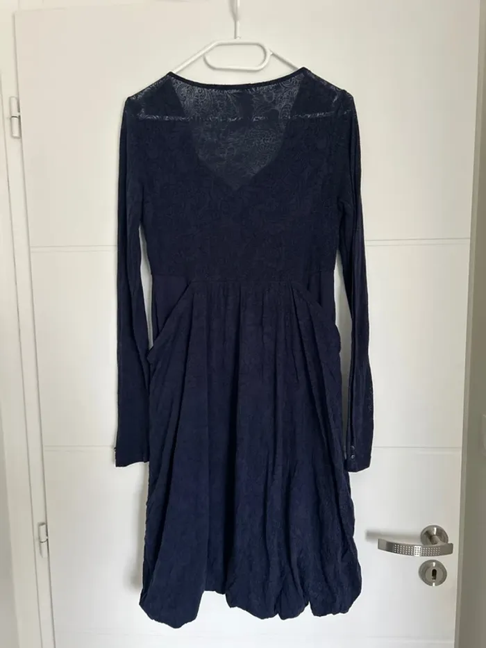 Robe manche longue bleu marine - photo numéro 2